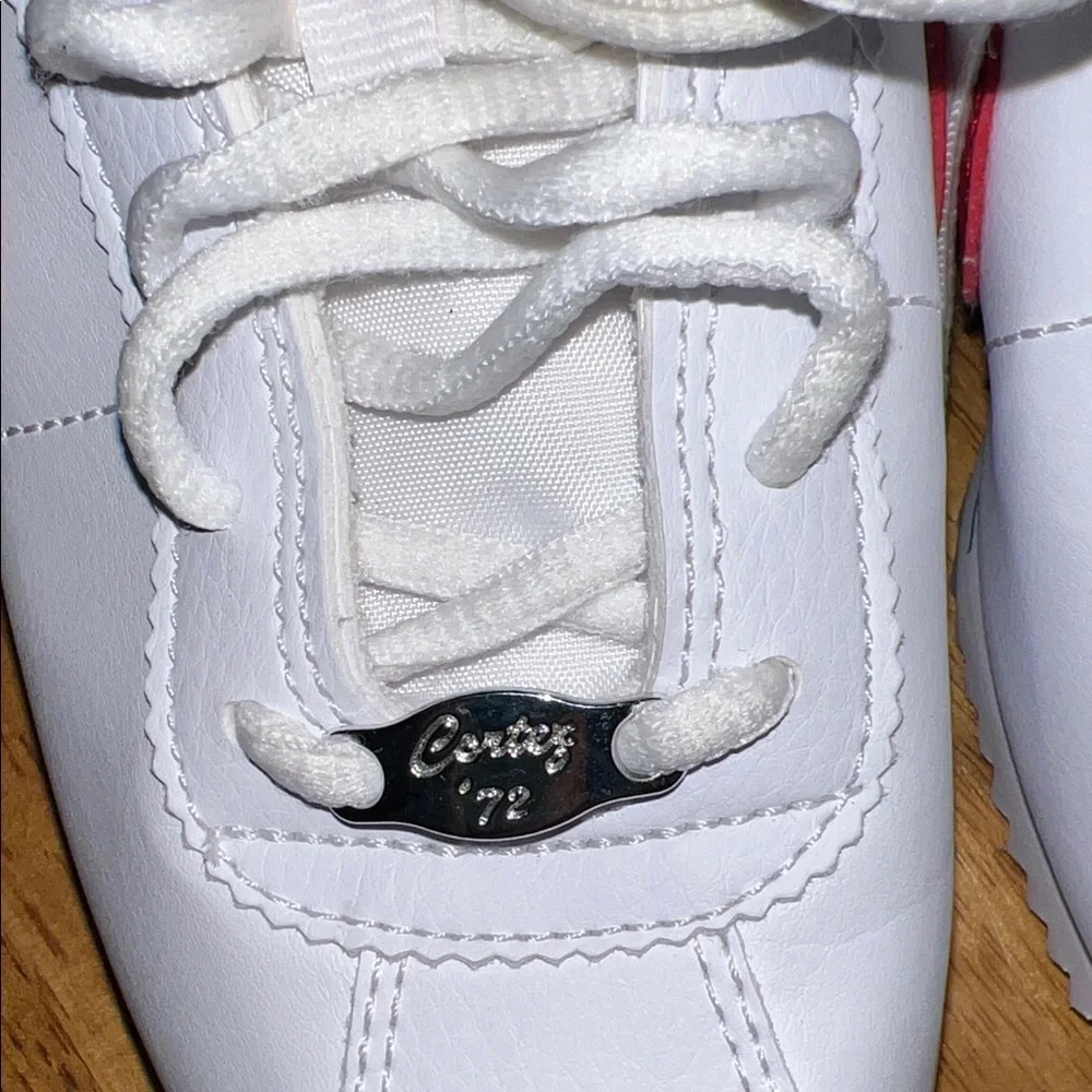 Nike Kids White and Red Cortez Sneakers Youth 4Y NO BOX but NEW